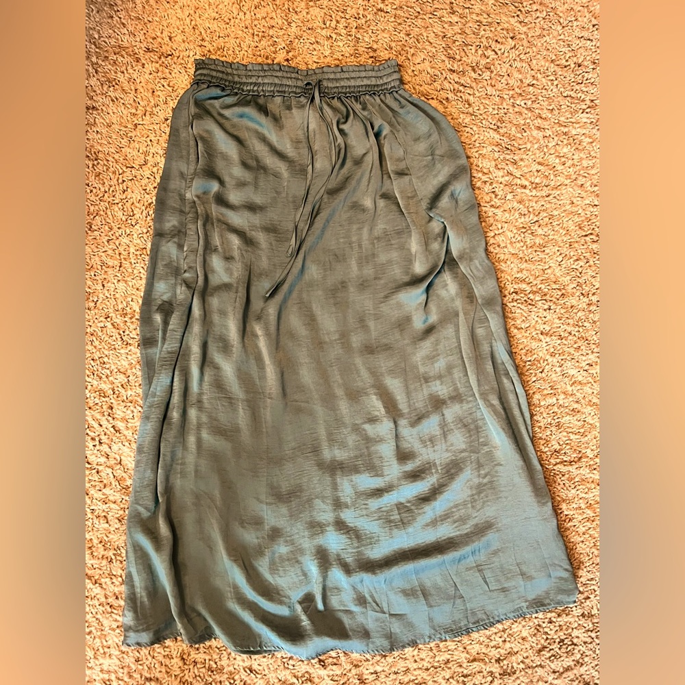 Hem & Thread maxi skirt